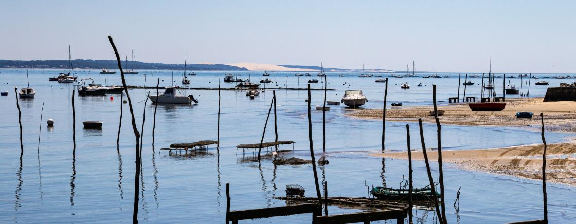 LOCAL KNOW-HOW: FISHING, OYSTERS AND TRADITIONS OF THE BASIN